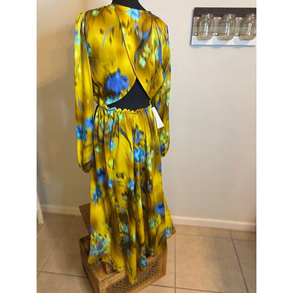 TOPSHOP Blurred Floral Waterfall Hem Wrap Midi Occasion Dress in Green and Blue - Picture 12 of 14